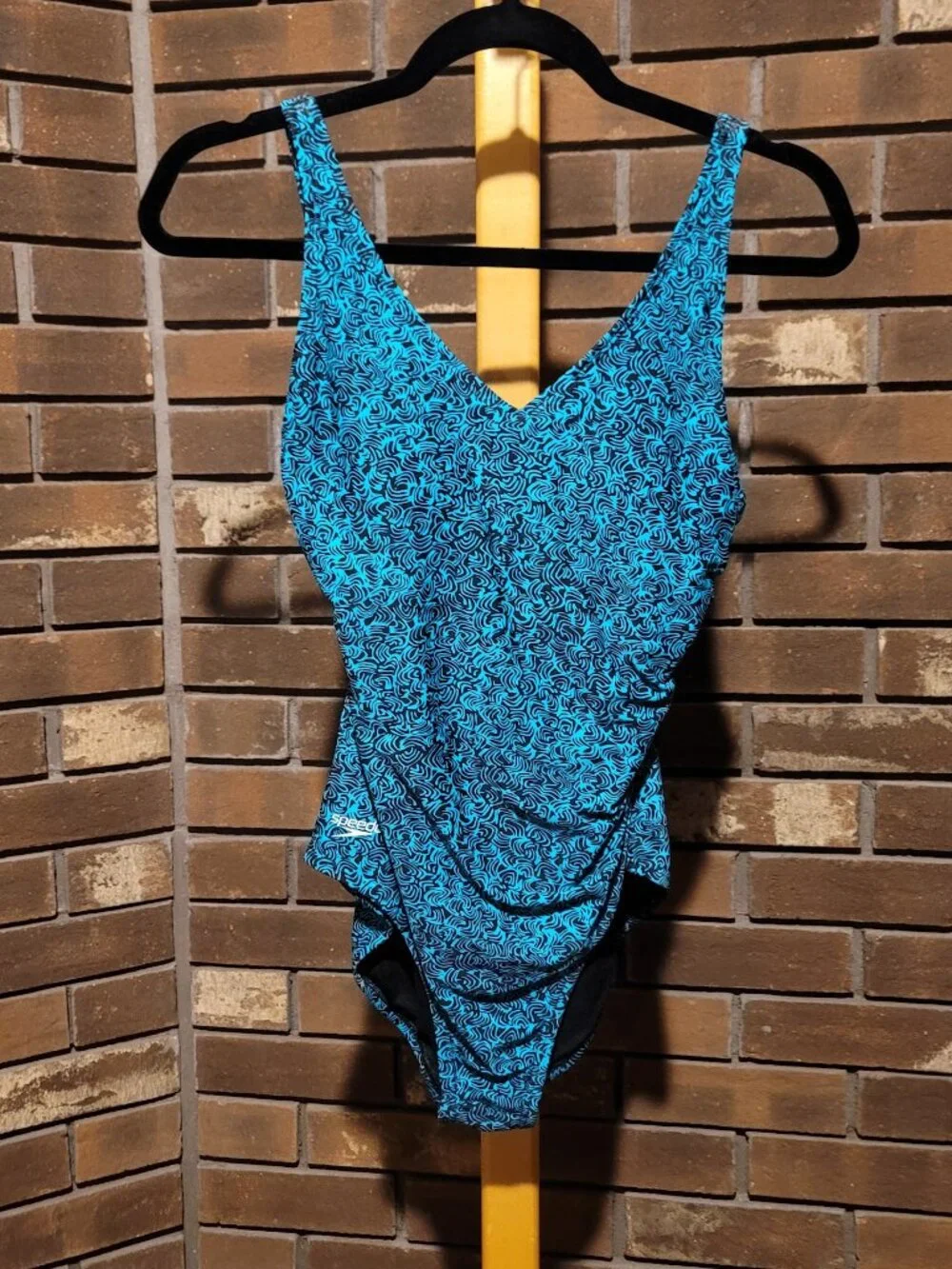 Speedo Teal & Black Patterned One Piece Swimsuit - Size 6 - Slimming Fit